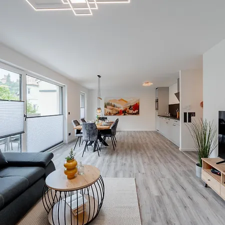 #13 Jsliving Premium - Balkon Mit Aussicht Highspeed Wlan Smart Tv Kostenlose Parkplaetze