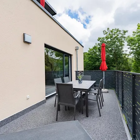 #13 Jsliving Premium - Balkon Mit Aussicht Highspeed Wlan Smart Tv Kostenlose Parkplaetze Apartament *
