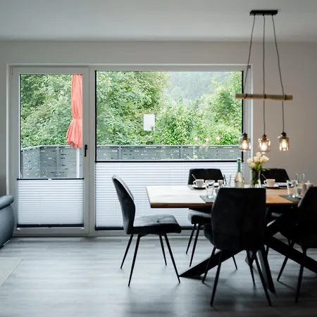 #13 Jsliving Premium - Balkon Mit Aussicht Highspeed Wlan Smart Tv Kostenlose Parkplaetze * Horb am Neckar