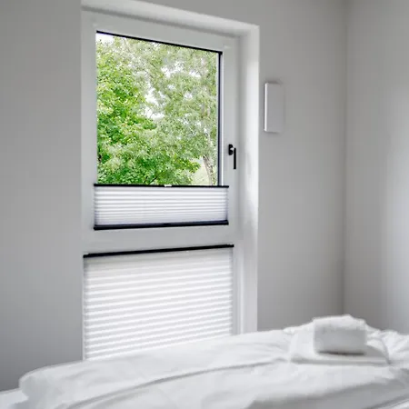 #13 Jsliving Premium - Balkon Mit Aussicht Highspeed Wlan Smart Tv Kostenlose Parkplaetze