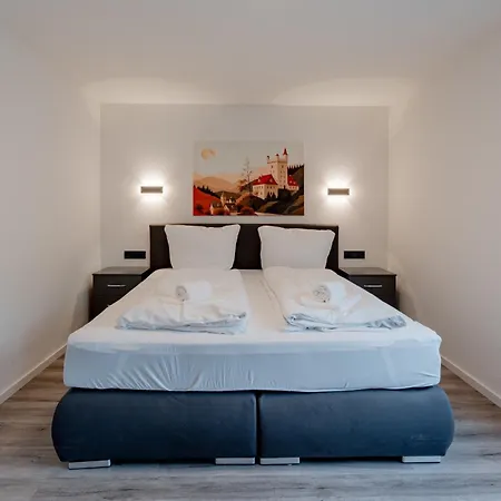 #13 Jsliving Premium - Balkon Mit Aussicht Highspeed Wlan Smart Tv Kostenlose Parkplaetze Horb am Neckar